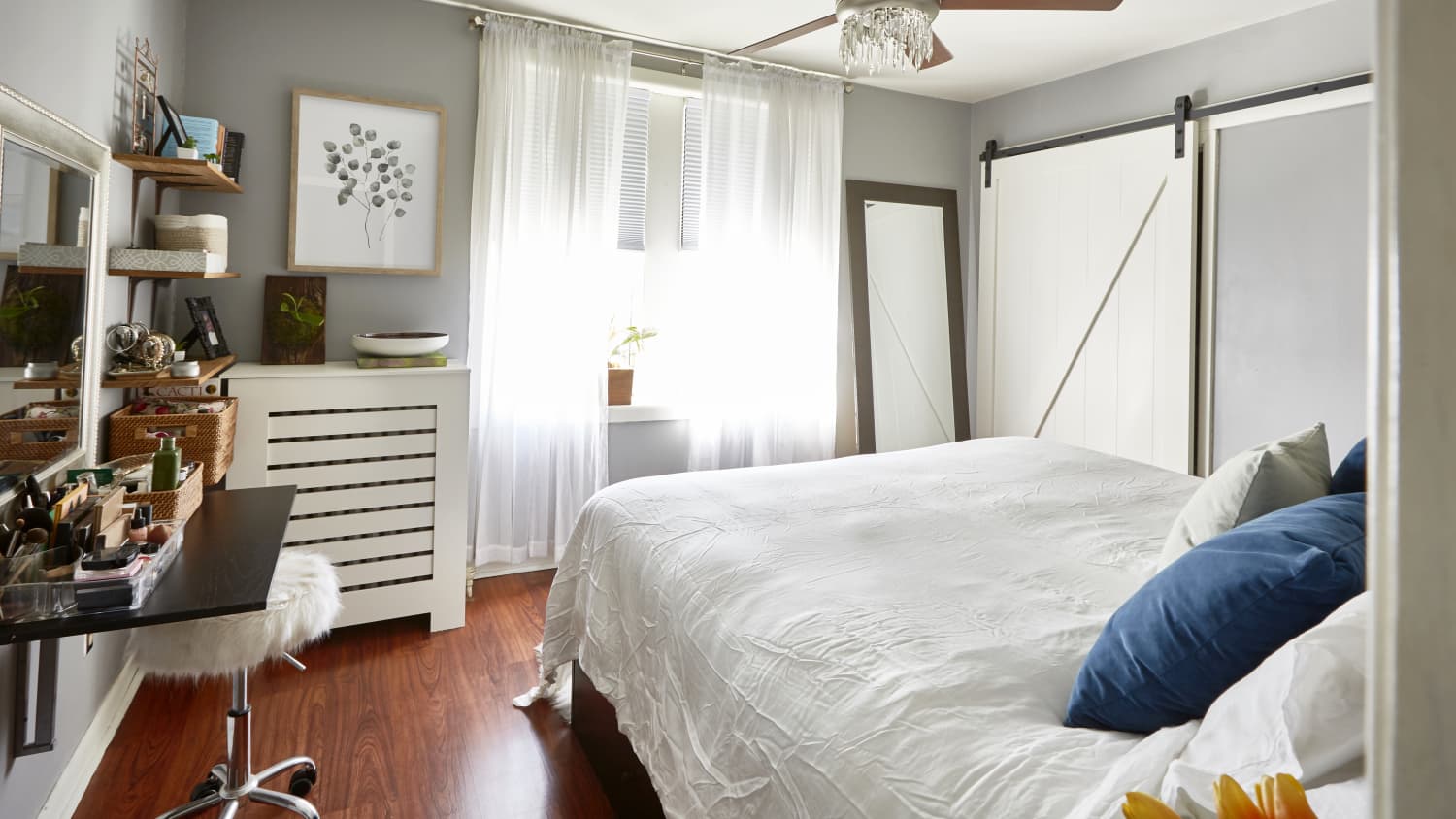 Brooklinen down pillow discount